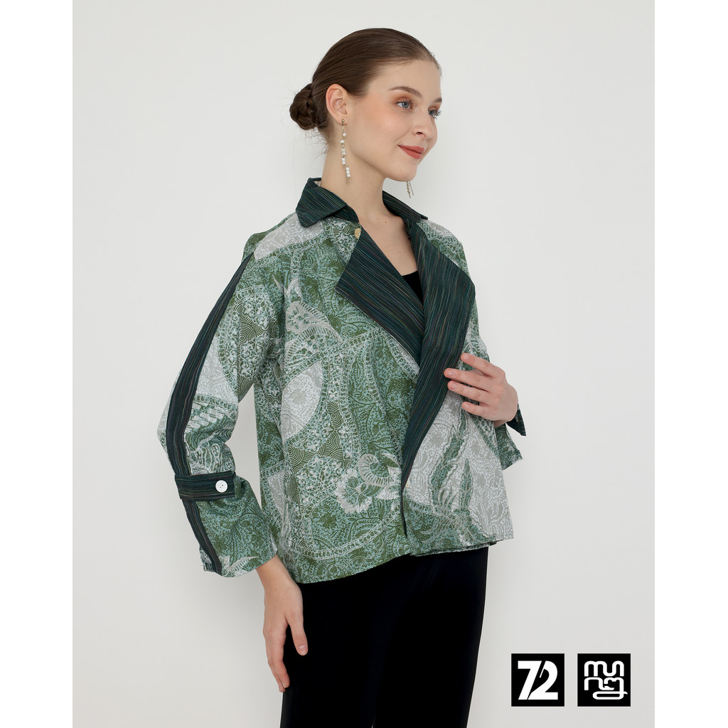 BLOUSE BATIK PREMIUM Katun Wanita Osse Kombinasi Lurik Warna Hijau 72 Batik x WearLori 726091