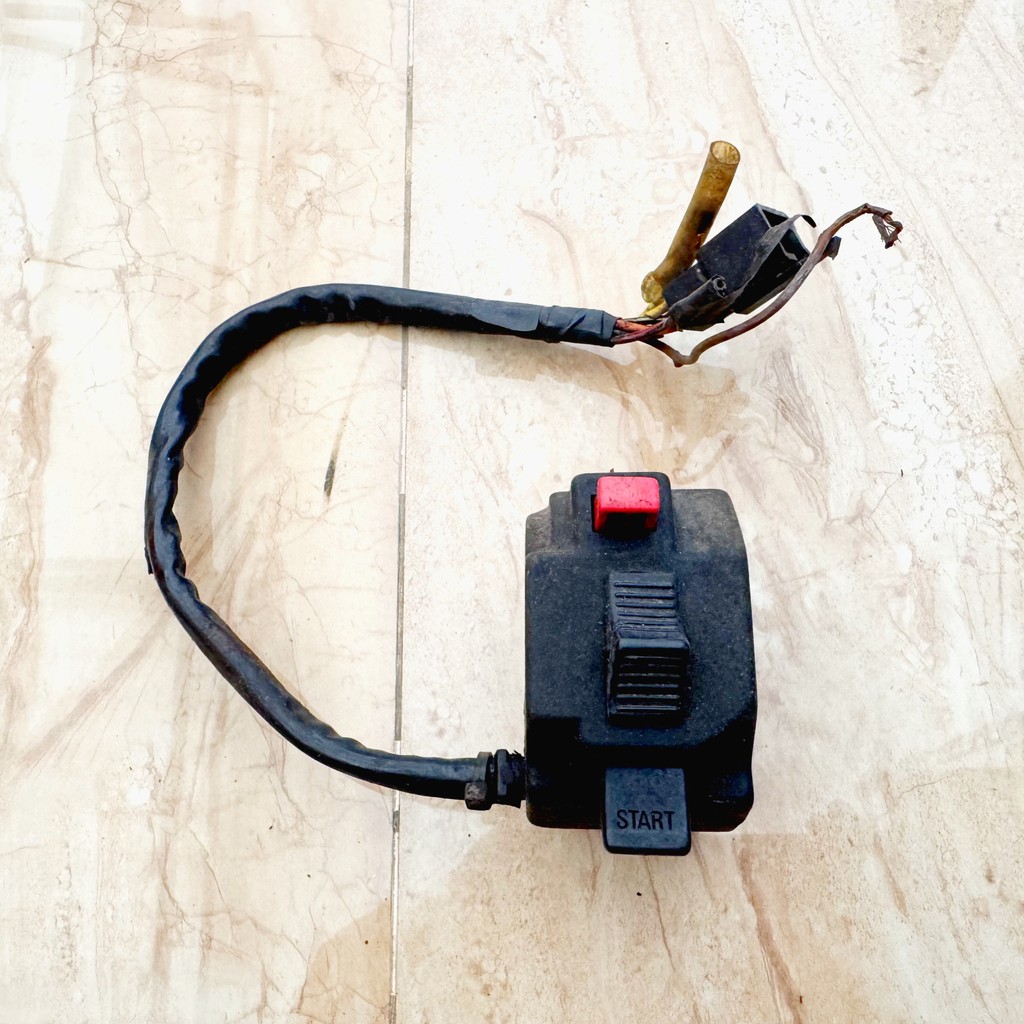 Holder Kanan Tornado GX GS SUZUKI ORI BEKAS COPOTAN