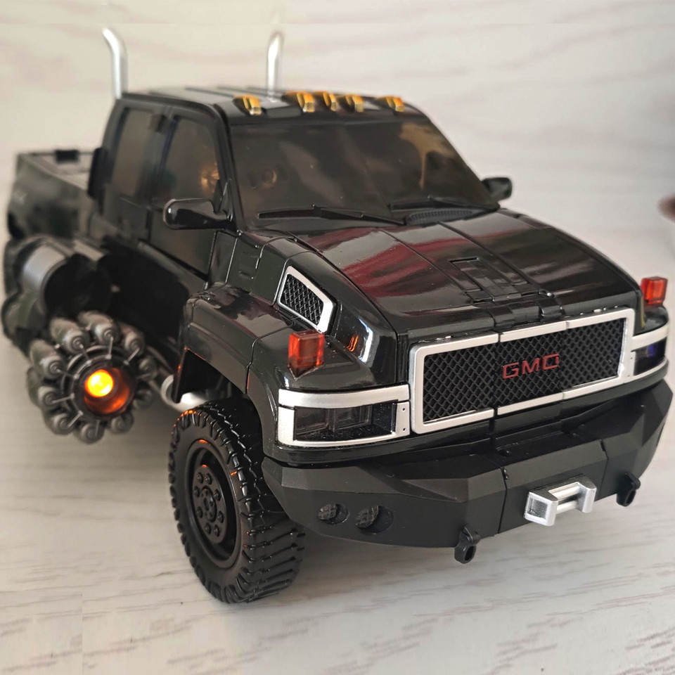 BMB Ironhide LS09 Robot Transformation Toys Autobots MPM06 Action Figure Deformation Model