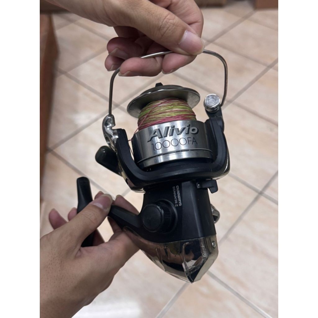 Reel Pancing Alivio 10000FA