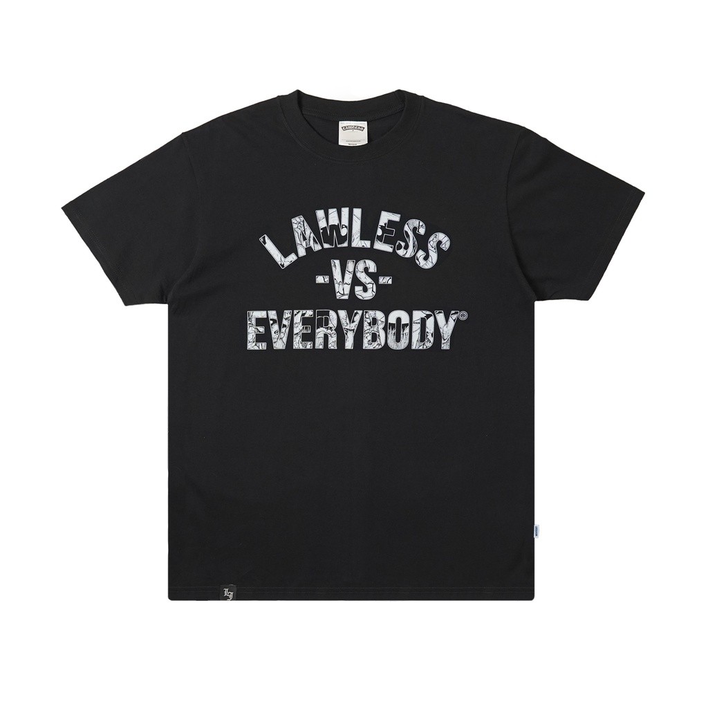 Lawless X Urbain - Versus Tshirt - Black