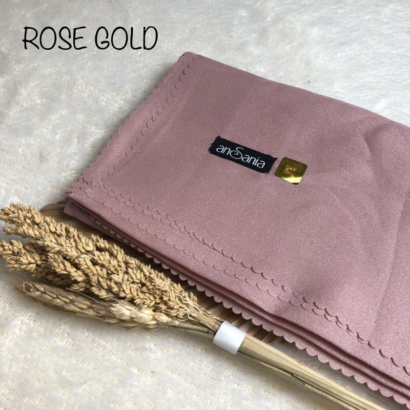 Hijab Segiempat Ansania Glitter Mewah Jatuh Cantik dan Stylish Ansania Glitter Hijab Premium Daily P