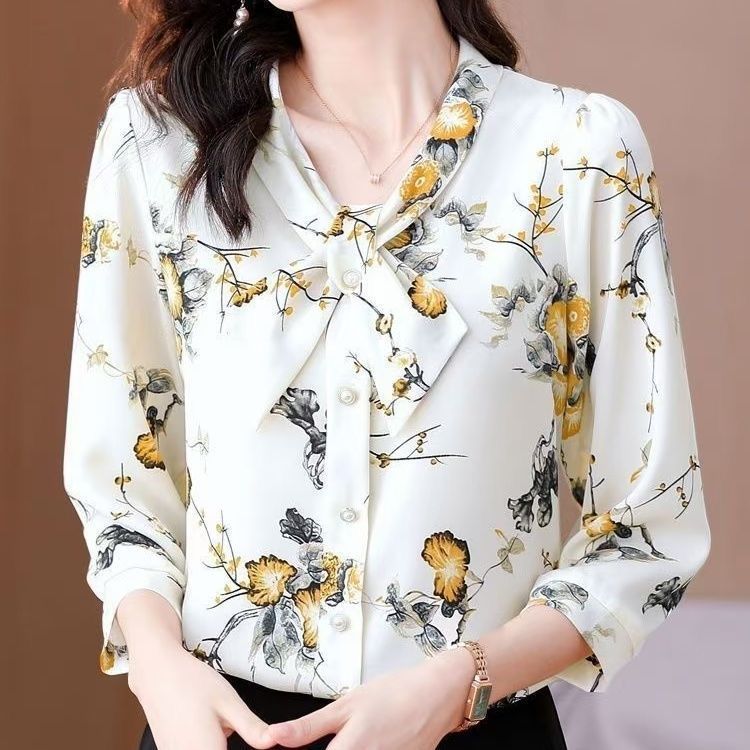 Blus Wanita Kerut Tiga Perempat Lengan V-Neck Sifon Lengan Pendek Ibu Modern Musim Panas Baru Gaya A