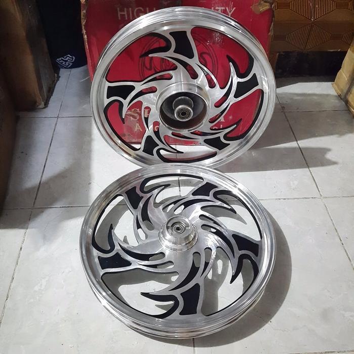 Velg Set Suzuki Smash 110 By Shakira