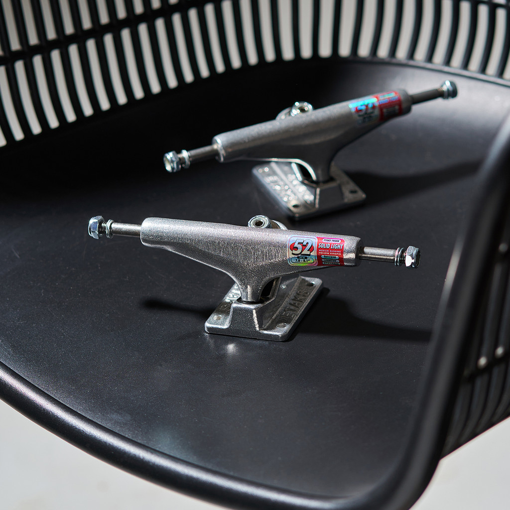 Etaks Truck Solid Light Raw Silver (Truck Skateboard)