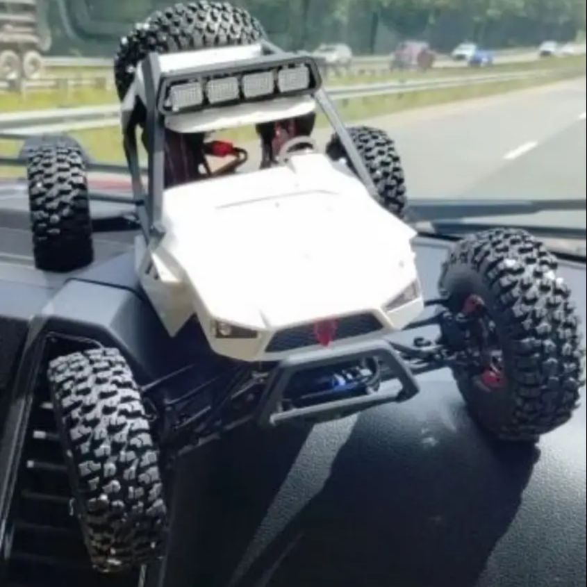 WLTOYS 12429 12402-A 1/12 RC Car Desert Off-road Vehicle Rock Racing Tracked Truck 12402 Highway Rem