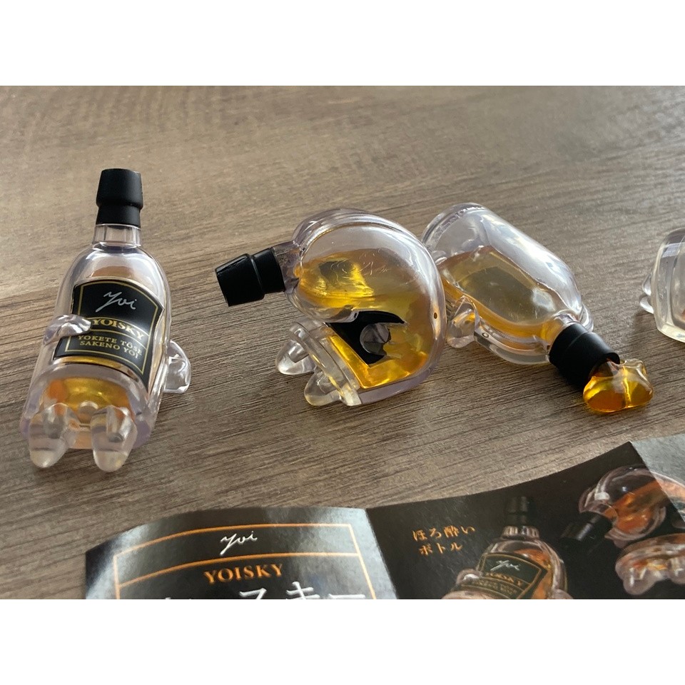 In stock Qualia capsule toys creative Drunk wine bottle Tipsy whisky glass miniature Mascot Figure p