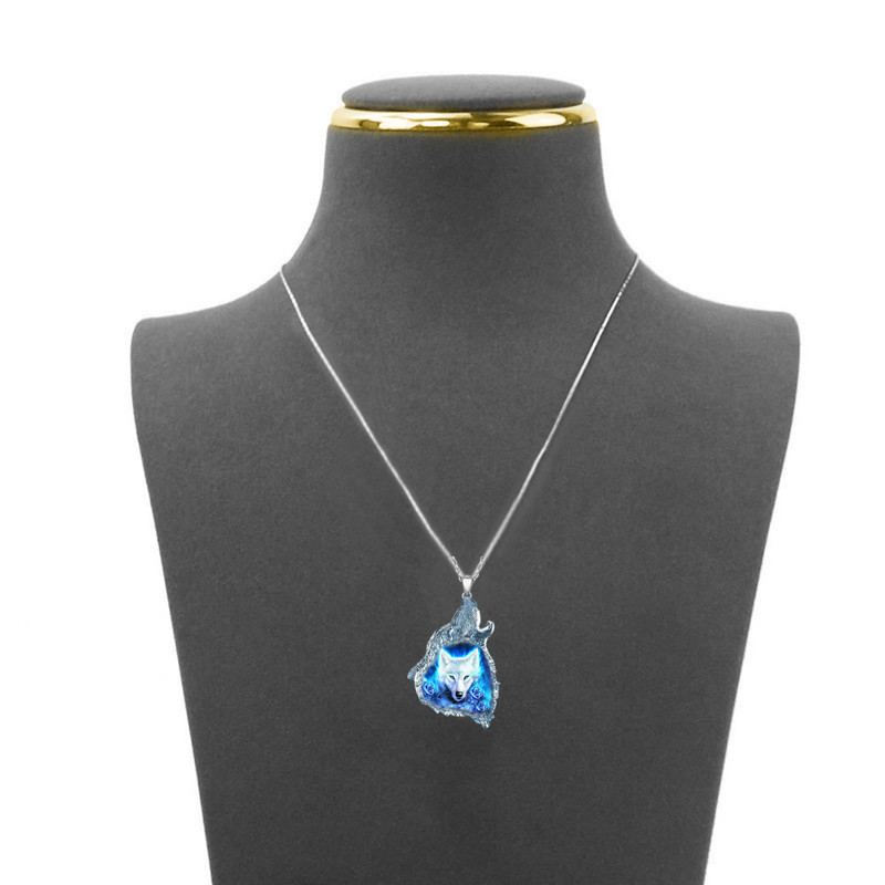 Exquisite Fashion Neutral Pendant Necklace Trend Wild Animal White Wolf King Pendant Necklace Jewelr
