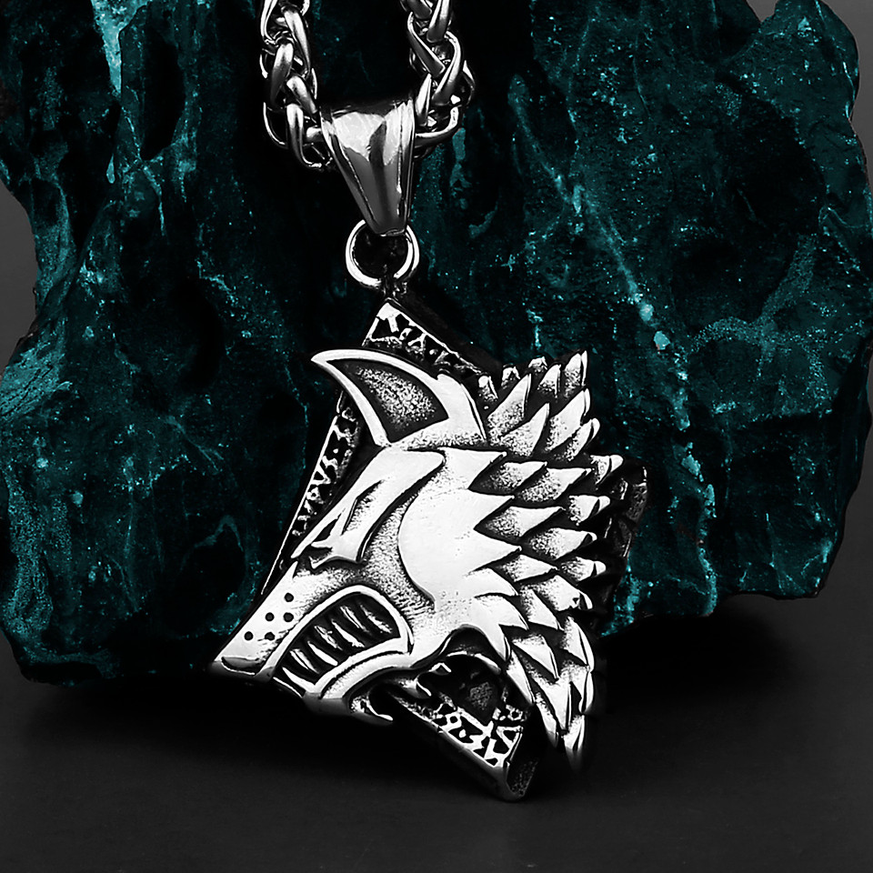 Viking Vintage Wolf Head Geri and Freki Pendant Scandinavian Stainless Steel Necklace Pendant Men's 