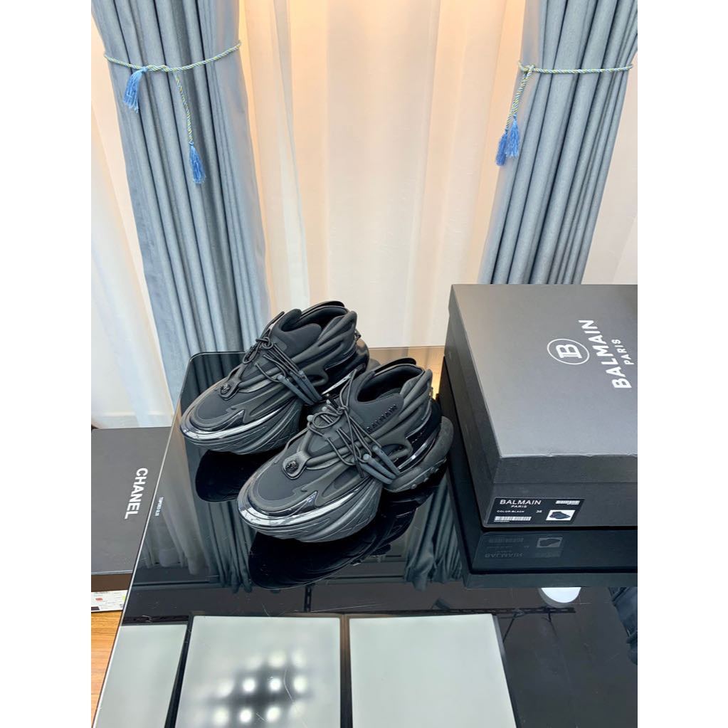 Balmain Early Spring New Dad Shoes Sneakers