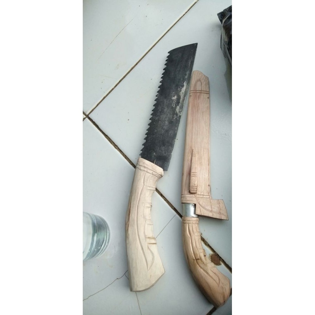 pisau dapur unik