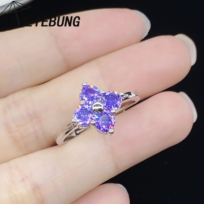 Cincin Pita Polos Berlian Ungu Empat Daun Semanggi yang Serbaguna