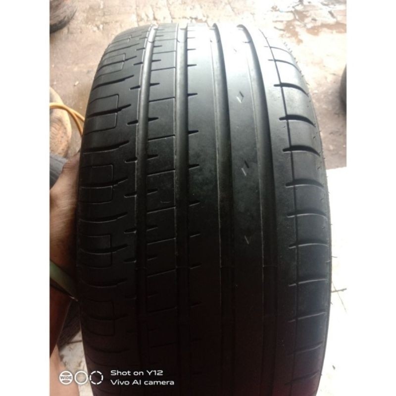 Ban mobil second/bekas copotan ukuran 235/45 ring 18