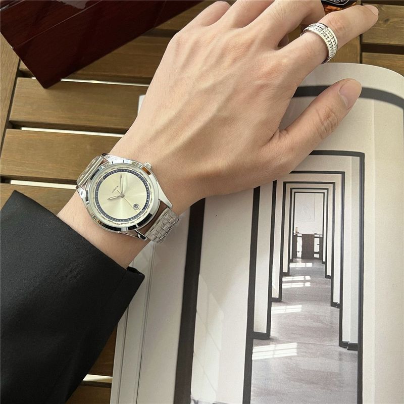 Watch Men's Sports Casual Exquisite casual All-match Quartz Watch