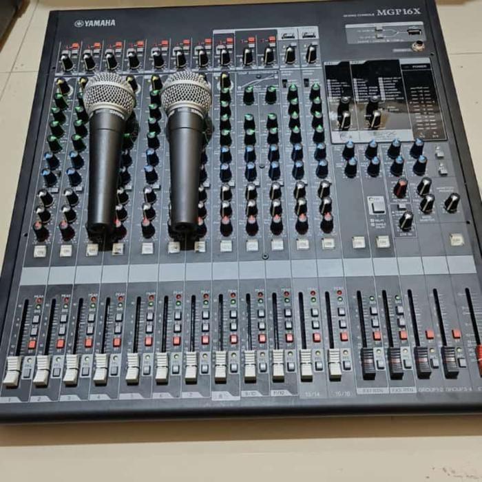 Mixer Yamaha MGP16X bekas mulus terawat