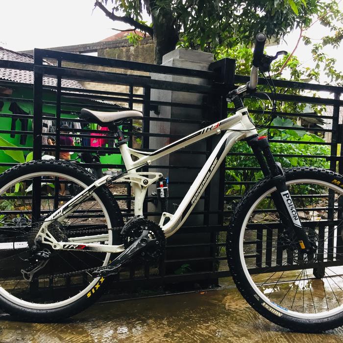 Sepeda mtb adrenaline TR3 second normal mantap