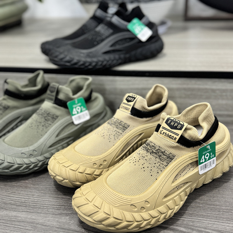 Sepatu Olahraga Pria Sol Tebal Sepatu Santai Lari