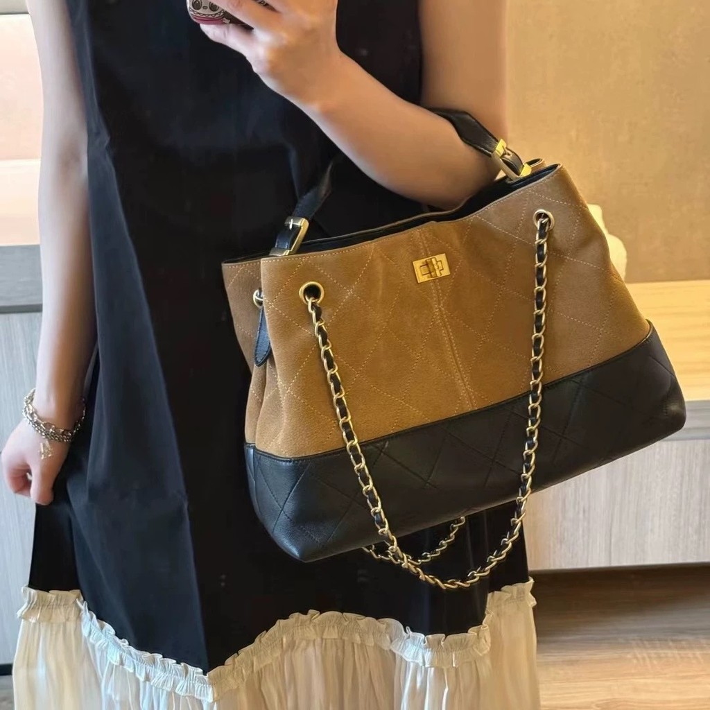 Suede tote bag, rantai berlian, aroma kecil, tas ember bahu besar, wanita.