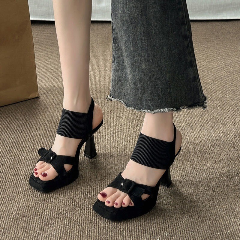 Korean-style square-toed sandals, knitted Roman open-toe high heels