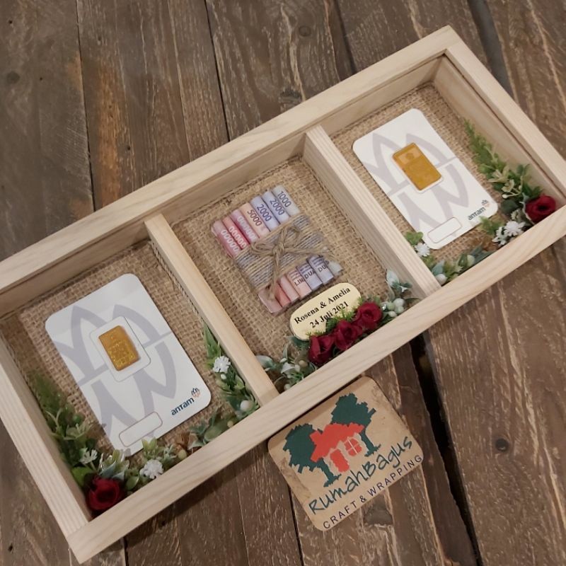 Frame mahar logam mulia seri felicia