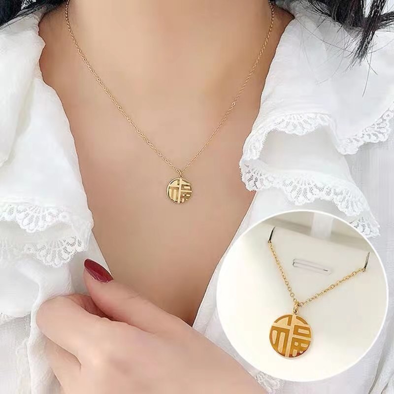 Ladamas Kalung Titanium Anti Karat Huruf Mandarin Bahagia Untuk Harian KT183