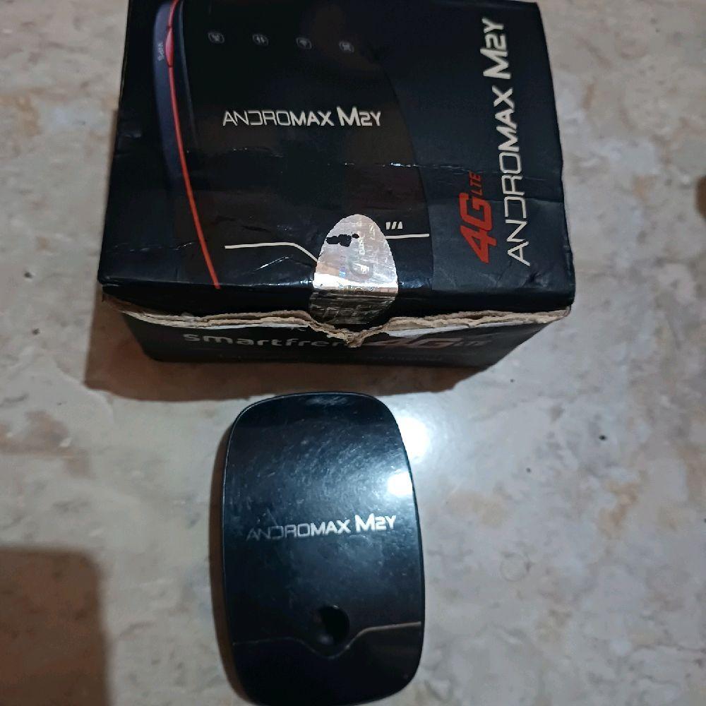 Modem andromax M2Y Smartfren 4G only