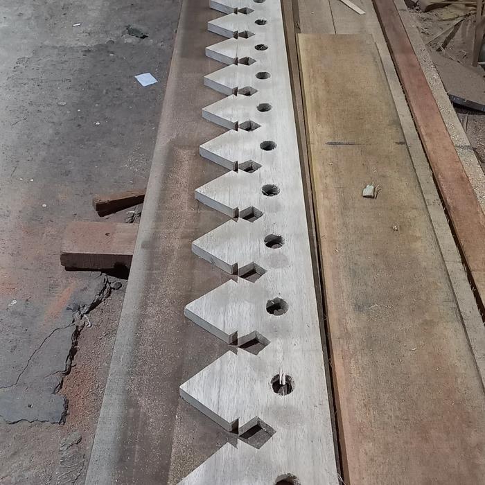 gigi balang betawi / lisplang betawi kayu BN33