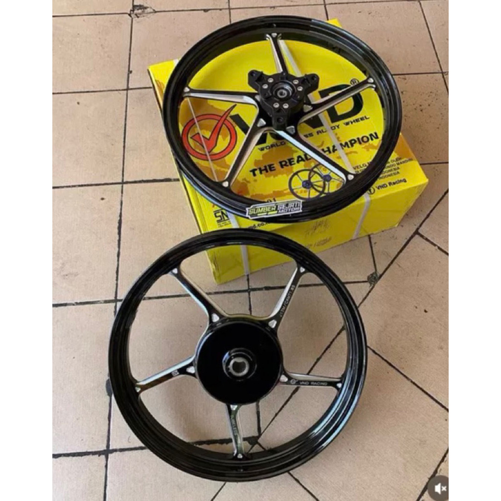 VND AK55 AEROX SET BAN MAXXIS