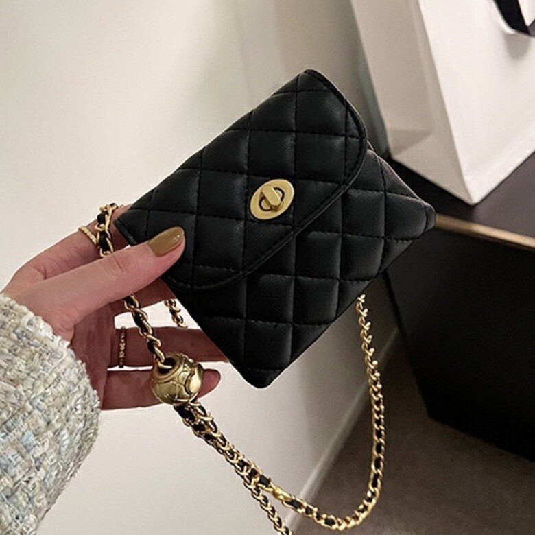 Korean Style Women's Bag New Small Gold Ball Waist Bag Mini Lipstick Bag2023Trendy Chanel Style Quil