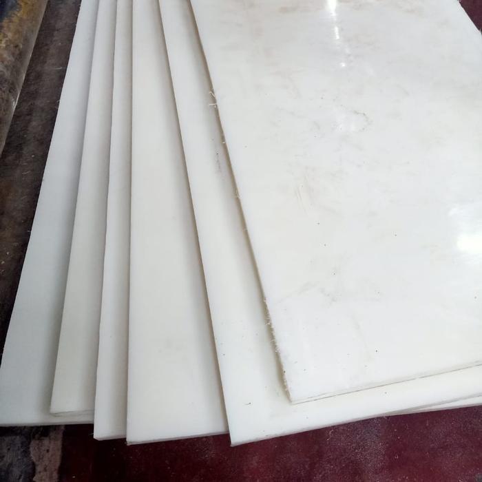 Plat Hdpe 20mm x 355 x 711mm
