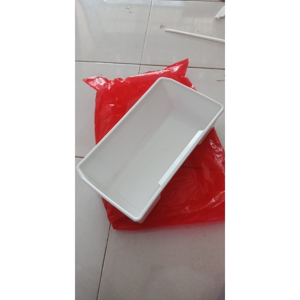 RAK BAWAH TAMPUNGAN AIR KULKAS FREZEER AQUA AQF-S4 AQF S4