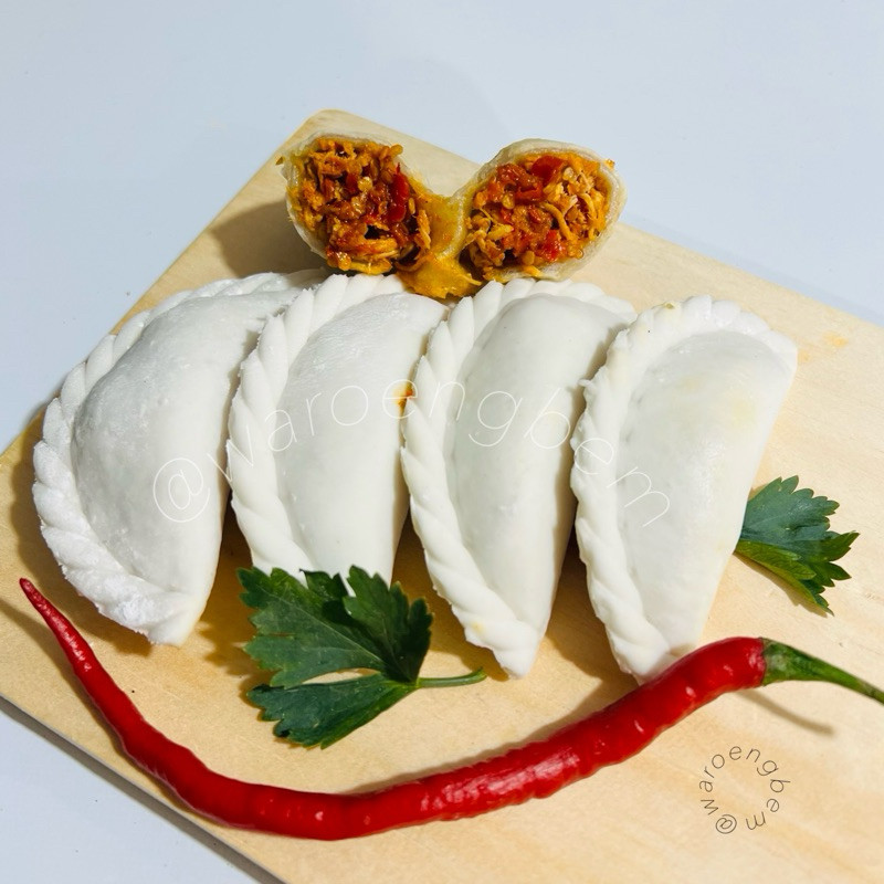 

Cireng Isi Ayam Suir Pedas Daun Jeruk Isi 4