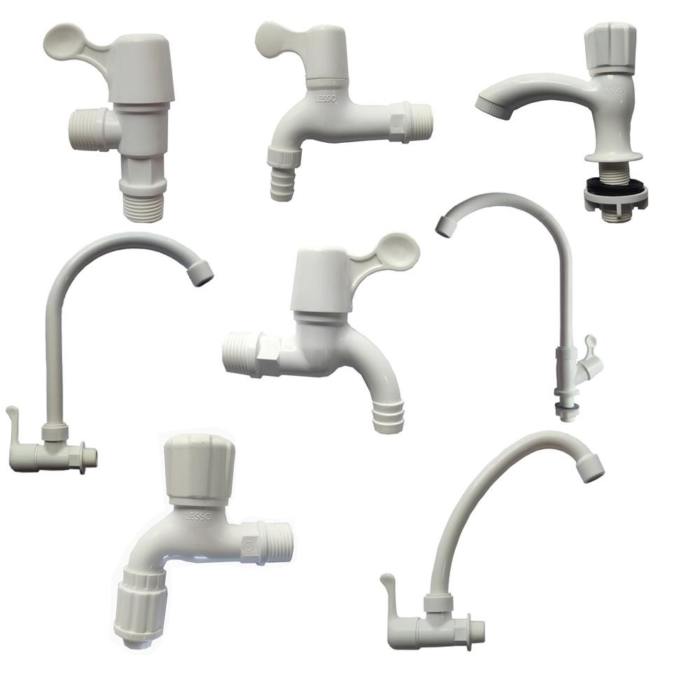 Keran air Lesso atau kran taman / kran tembok plastik ukuran PVC Putih 1/2 "  3/4"