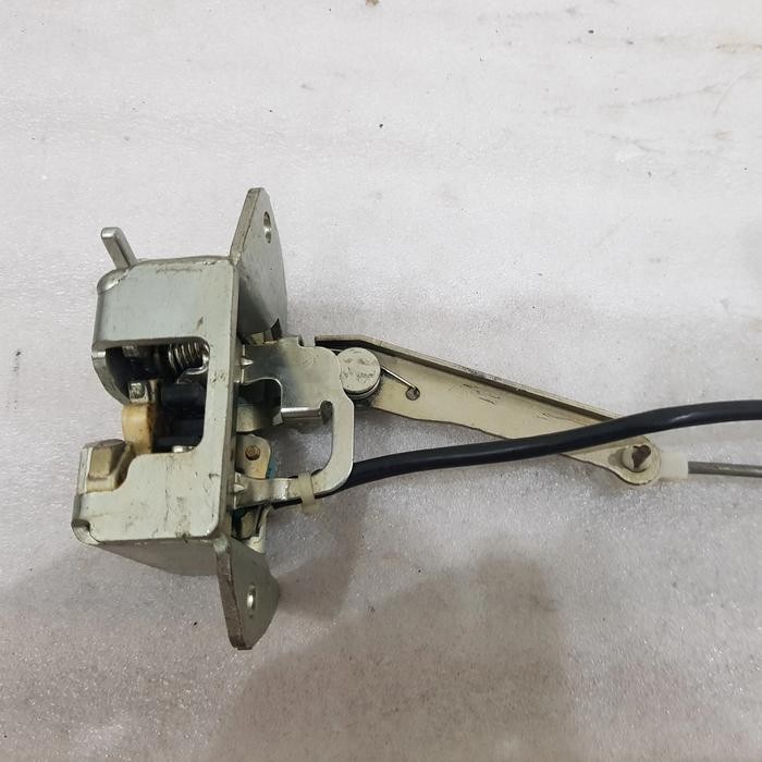door lock pintu bagasi ori avanza lama05-11