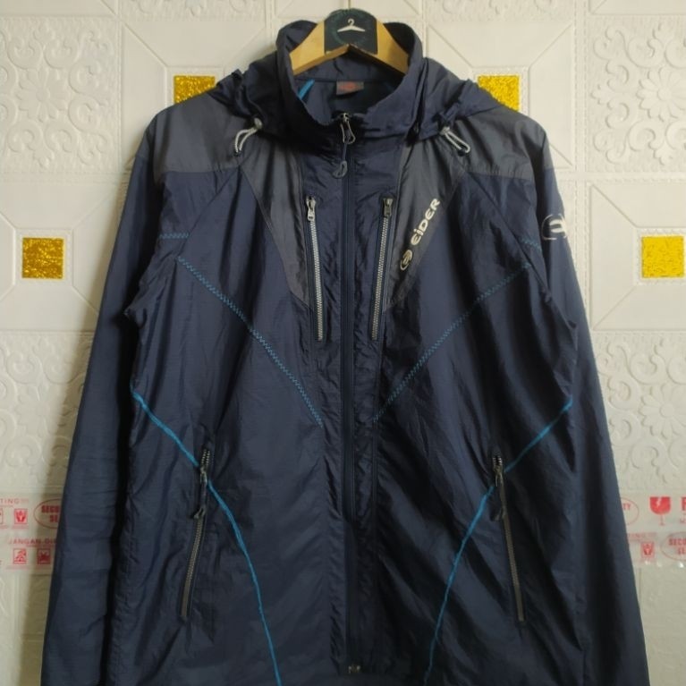 jaket running/outdoor eider