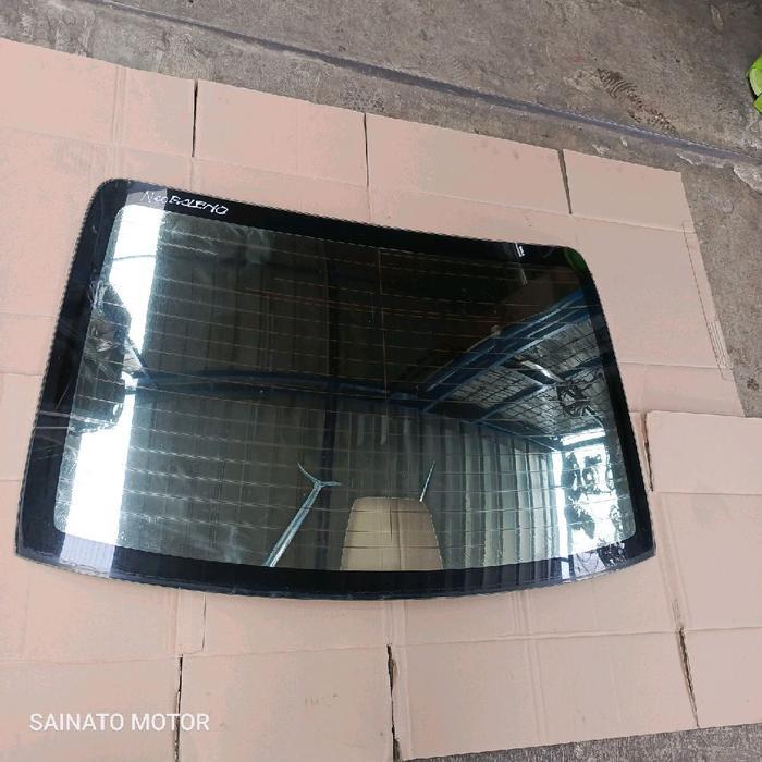 Kaca belakang bagasi Mobil Suzuki Neo baleno asli copotan