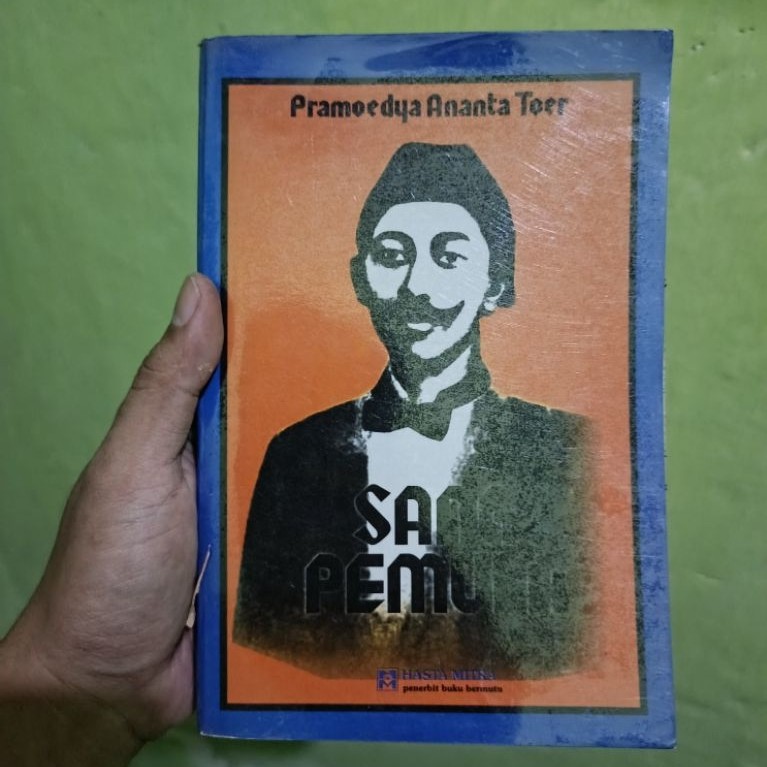Buku Bekas Sang Pemula – Pramoedya Ananta Toer |  Layak Baca