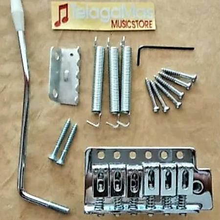 Tremolo Gitar Fender Stratocaster Model
