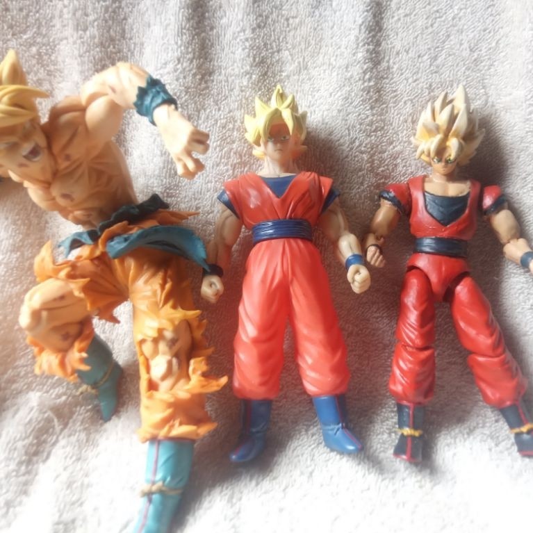 Set Goku Figure