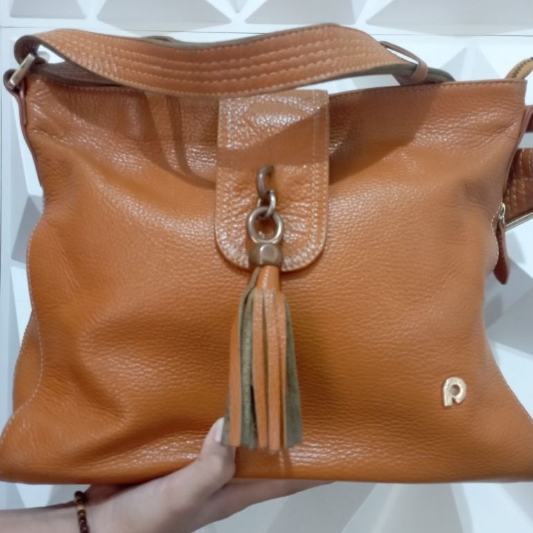tas papillon preloved papilon seken papillon bekas second kulit asli warna netral sling shoulder 3 r