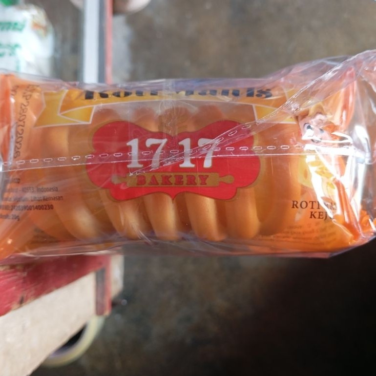 17 17 Bakery Roti Manis All Variant 20g 1 Pack Isi 10 Pcs