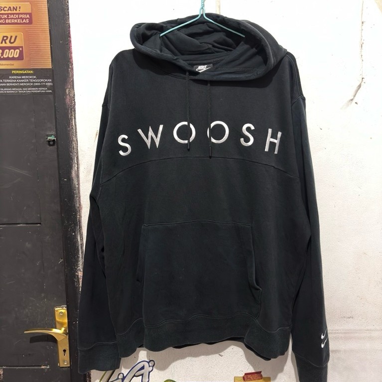 Hoodie NiKi International Swoos TM