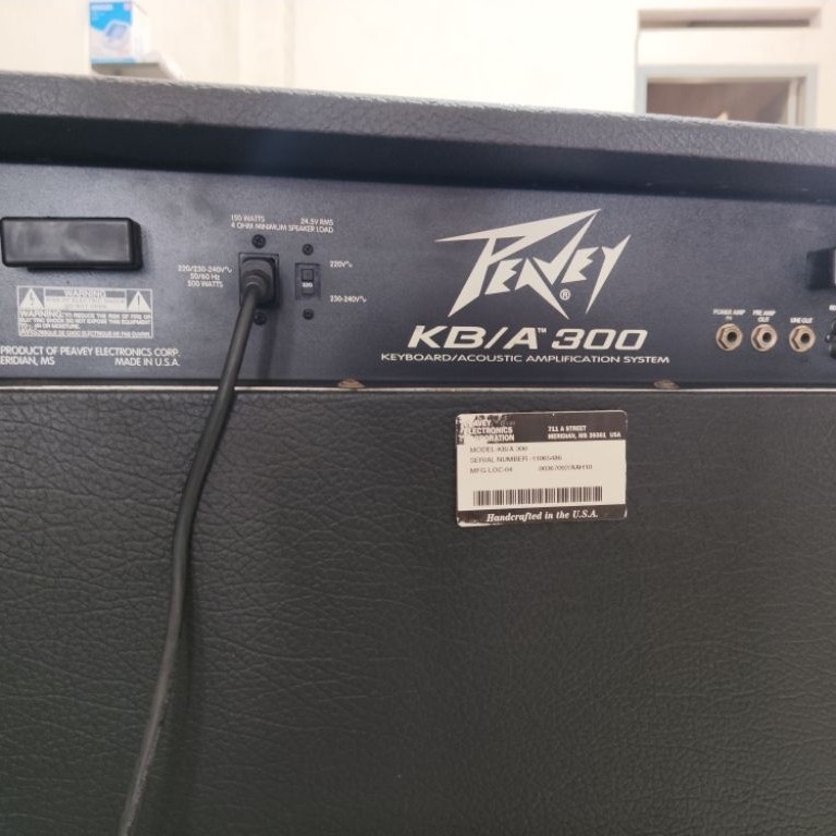peavey KB/A 300 usa 3 input