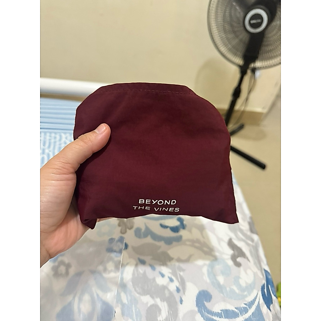 PRELOVED BTV Fake warna maroon size XS