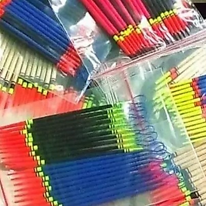 Pelampung jarum pancing