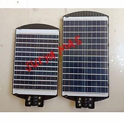 Lampu Jalan Pju Solar 300W Sorot Pju Solar Panel Cell 300 Watt Remote