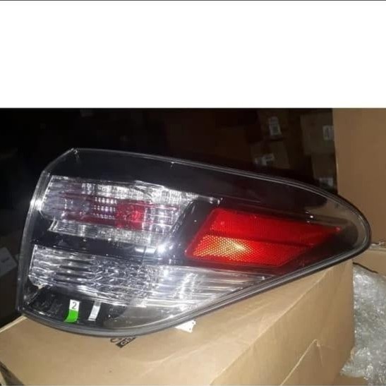 STOP LAMP LAMPU STOP BELAKANG KANAN LEXUS RX 270/350 81551-48230 OK.