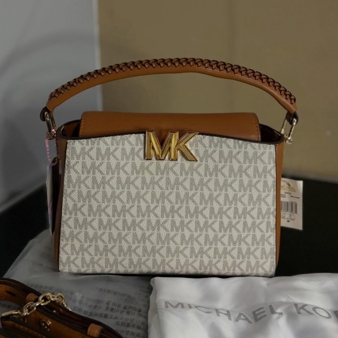 MK karlie small