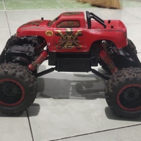 body + kit RC QD Rock crowler skala 1:12 apa adanya