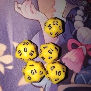 Dice / Dadu 20 Sisi Pokemon, Mtg, Yugi Etc - Yellow